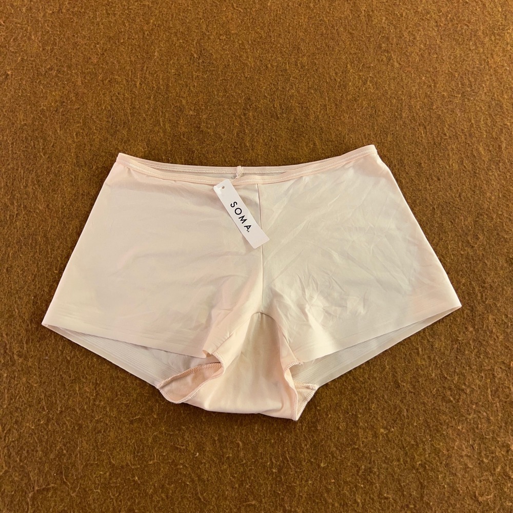 Soma Womens Small Pale Sand Vanishing Edge Micro Boy Short Panty NWT